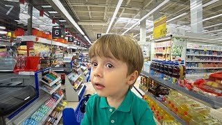 PERDIDOS NO MERCADO Em Busca do Sorvete de Chocolate Dourado e Compras no Carrefour em Familia [upl. by Nenerb]