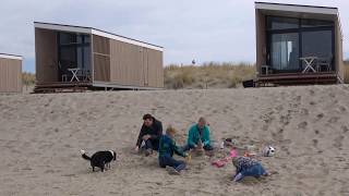 Strandhuisje Kijkduin  NIEUW Slapen op het strand van ZuidHolland [upl. by Namwen296]