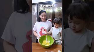 Bikin Boterkoek asmirandah jonasrivanno chloeemmanuellevanwattimena masak resep shorts [upl. by Henden809]