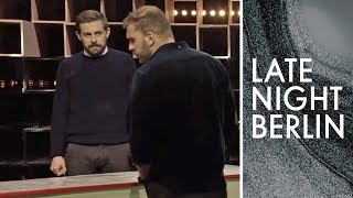 Ebay Kleinanzeigen Karaoke Edin Hasanovic und Klaas spielen nach  Late Night Berlin  ProSieben [upl. by Annez]