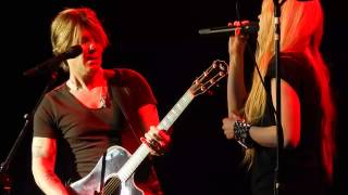 Goo Goo Dolls amp Avril Lavigne  Iris  Star 94 Jingle Jam  ATL 121613 [upl. by Aronas21]