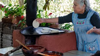 Redonditas Rellenas de Requesón y Frijoles Chinitos Así se Cocina en el Rancho [upl. by Barbette]