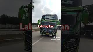 Ngoyod bus nabilla [upl. by Acimak662]