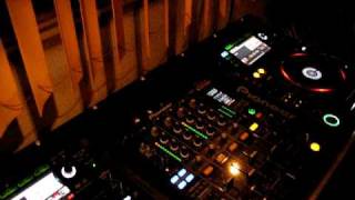 CDJ2000 vs Echo AudioFire 4 amp VirtualDJ Pro 6 [upl. by Nnov]