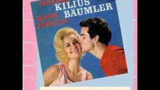 Marika Kilius amp HJ Bäumler  Wenn junge Leute bummeln gehn 1965 [upl. by Elnukeda]