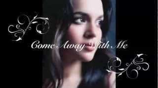 Norah Jones Come Away With Me Lyrics [upl. by Aihtnys322]