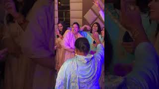 Anita devgan dance  Punjabi actress Anita devgan dance in wedding party dance wedding bhangra [upl. by Wil56]