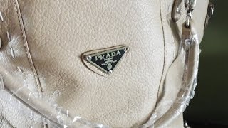 IDENTIFICAR BOLSO PRADA ORIGINAL DE FALSO [upl. by Nylcoj289]