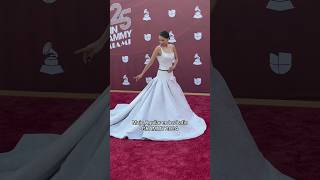 Majo Aguilar posa en la alfombra roja de los Latin GRAMMY 2024 [upl. by Errecart779]