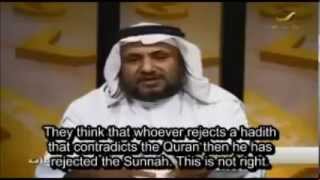 A Muslim Scholar Exposes The False Hadith Culture That Is Corrupting Islam [upl. by Nnaillij882]