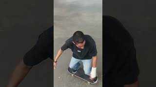 Halfcab nose slide passando pra back tail skateboarding [upl. by Rozalie]