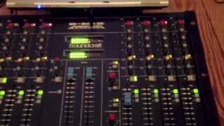 Kult DJMischpultMixer Soundcraft DMix 1000 mit mAirList und 10fach USBLEDCartwall [upl. by Eelyek351]