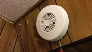 2x 1978 BRK 2769ACI Photoelectric Smoke Detector [upl. by Palladin]