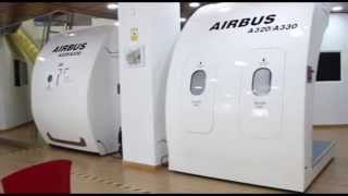 Nuevas réplicas Puertas Airbus A320  330 Aerodynamics Academy [upl. by Retsevel165]