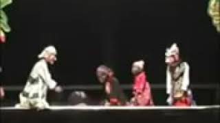 Wayang Santri Ki EnthusAsu Ndilat Skil Hukume Ora Najis [upl. by Anirdnajela613]