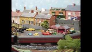 Build a Model Train Layout Beginners Guide  Helpful Ideas 💥 [upl. by Killoran]