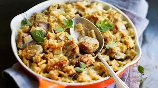 Recette  Gratin de crozets à la saucisse aux herbes et beaufort [upl. by Pepe]