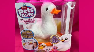 Pets Alive Mama Duck amp Baby Surprise by ZURU Unboxing amp Playthrough [upl. by Nnaacissej]