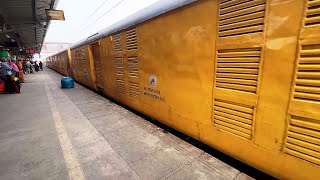 16032 train Andaman Express arriving departing Delhi [upl. by Witkin]