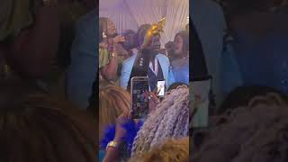 belka tobis et ses fans chantent  SOLITUDE [upl. by Inalawi]