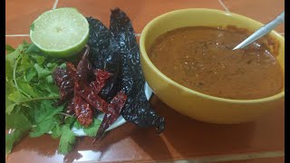 Salsa de chile pasilla con chile de Arbol [upl. by Hoffer]