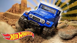 ¡LOS AUTOS HOT WHEELS SE VAN DE CAMPAMENTO ⛺🛻 Hot Wheels En Español [upl. by Eisej]