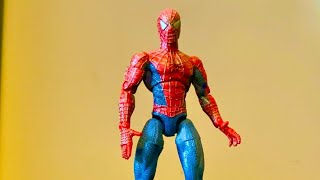 Super Poseable SpiderMan Figure Review 2002 Trilogy Toybiz [upl. by Oicanata]