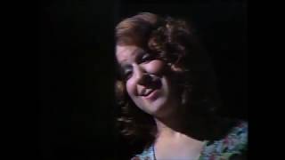 Bette Midler  SUPERSTAR Burt Bacharach Special HQ Audio [upl. by Atirres]