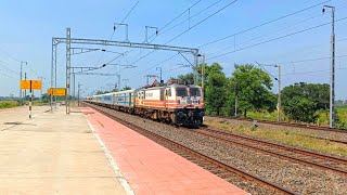 Dangerous Jan Shatabdi Express Moving RailgateFreight Train [upl. by Inoy660]