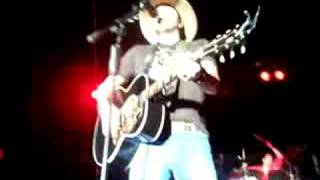 Jason Aldean Amarillo Sky Fort Madison Iowa 9508 [upl. by Natal491]