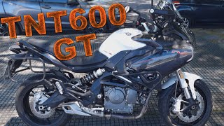 Review Benelli TNT 600 GT [upl. by Danella]