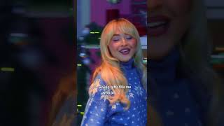 Sabrina Carpenter sings a parody of Ariana Grandes song 💍🎄 [upl. by Gervase]