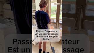 Apprentissage avec l’aspirateur autisme autiste tsa shorts [upl. by Lowery989]