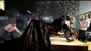 Latelier de Gilles et Sarah  BMW louyet retire le voile sur la nouvelle BMW GS1300 adventure [upl. by Eniger]