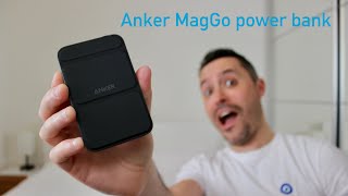 ANKER 622 MagGo POWER BANK  charges while standing [upl. by Bronder]