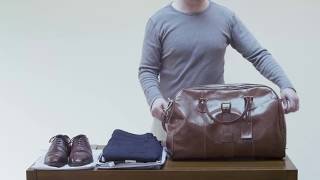 HOW TO PACK  The Farini Leather Travel Holdall Bag [upl. by Otineb]