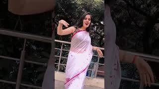 Mujhe rang de shorts bollywood masti dance youtubeshorts entertainment lovemusic bollywood [upl. by Borek]