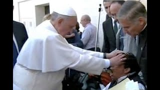 Vaticano niega que Papa Francisco haya realizado un exorcismo [upl. by Anerat640]