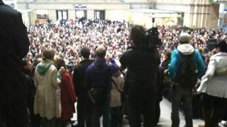 Paul Potts  Nessun Dorma at Leipzig Hauptbahnhof main station [upl. by Jeroma]