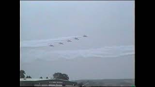 Italian Frecce Tricolor amp Blue Angels takeoff at NAS Glenview 1992 [upl. by Ethyl793]