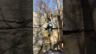 Out of the Frying Pan V6  Peterskill Gunks Nan climbing gunksbouldering [upl. by Brittni]