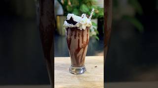 Chocolate cake Milkshake I viralshorts [upl. by Emelin]