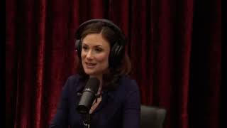 Abigail Shrier on Joe Rogan “why kids aren’t growing up” [upl. by Allerbag505]