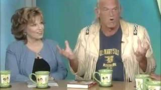 Jesse Ventura Lectures the View Ladies on the Federal Reserve and FEMA Camps  462011 [upl. by Peer]