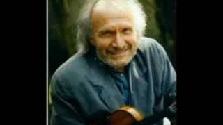 Ivry Gitlis plays Valse Sentimentale by Tchaikovski [upl. by Xella576]