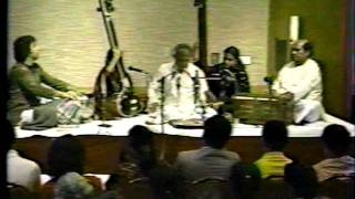 Pandit Jasraj and Ustad Zakir Hussain  1987  Haveli Sangeet Malkauns and Bhairavi [upl. by Nellad]