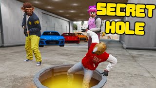 Surviving A 2M Bounty Using Secret Locations in GTA 5 RP [upl. by Gould]