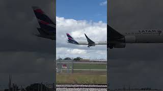 Latam Airlines 767300 arriving at Miami International Airport latam 767 boeing fyp aviation [upl. by Anawk]