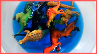 Learn DINOSAUR names English Korean TYRANNOSAURUS TRICERATOPS 아이들 공룡 이름 배우기 티라노사우르스 트리케라톱스 영어 한국어 [upl. by Llerrehs]