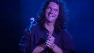 Ricardo Arjona  Historia del portero En vivo  Teatro Ópera 1995 [upl. by Etteluap948]